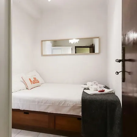 Typical Santa Marta By Homing *