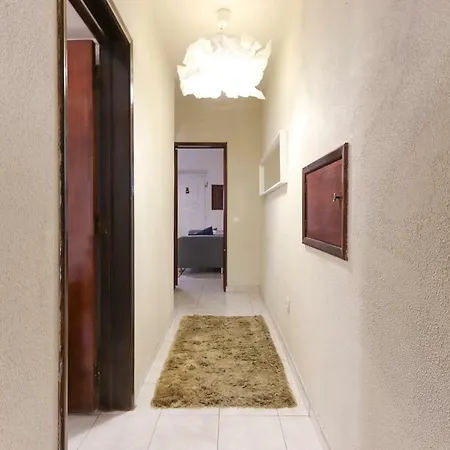 Typical Santa Marta By Homing *
